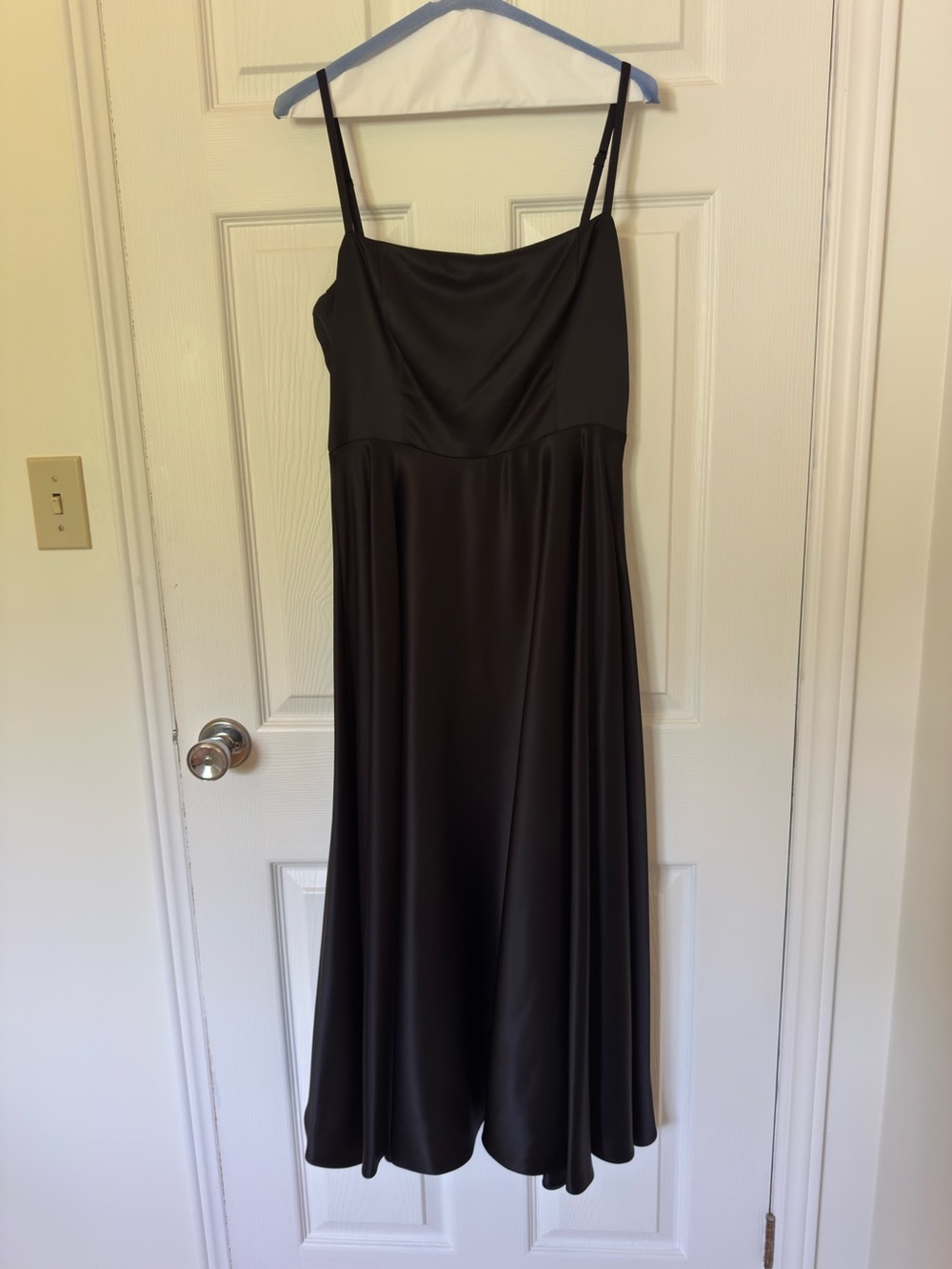 Reformation Black Satin Gracen Spaghetti-Strap Midi Dress - Picture 8 of 13